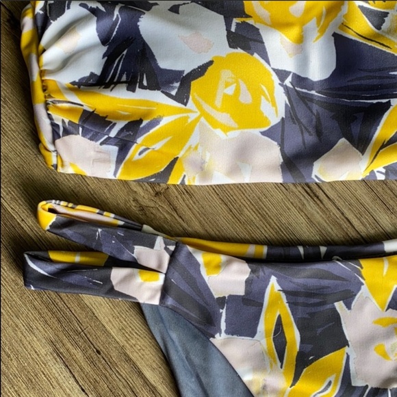 RVCA Floral Swim Set - Picture 3 of 3